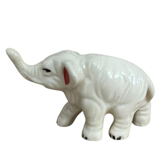 Rescue Vintage Ceramic Elephant Figurine With Red‎ & Black Details - Picture 2 of 10